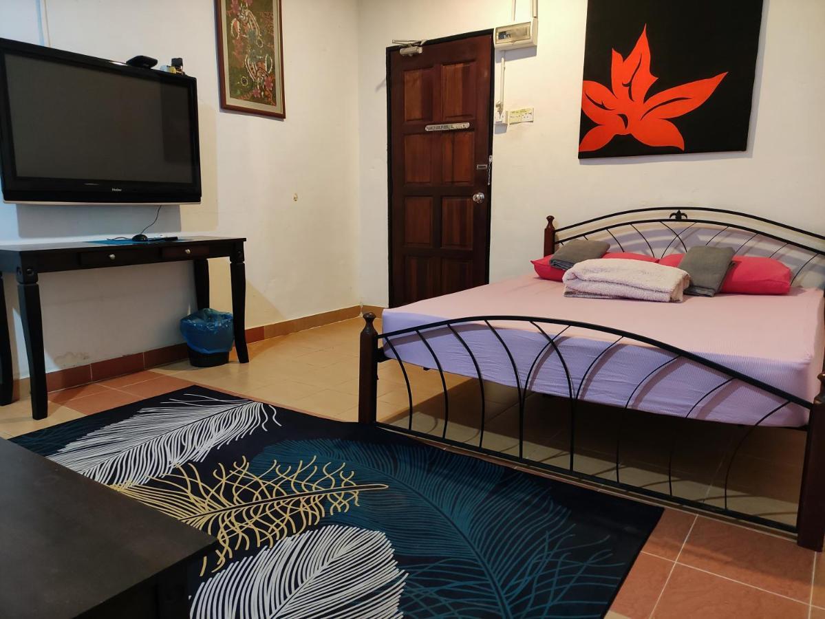 Kencana Guest House Pantai Cenang  Εξωτερικό φωτογραφία