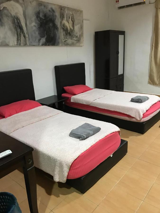 Kencana Guest House Pantai Cenang  Εξωτερικό φωτογραφία
