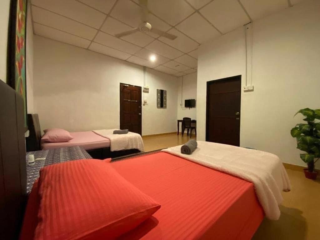 Kencana Guest House Pantai Cenang  Εξωτερικό φωτογραφία
